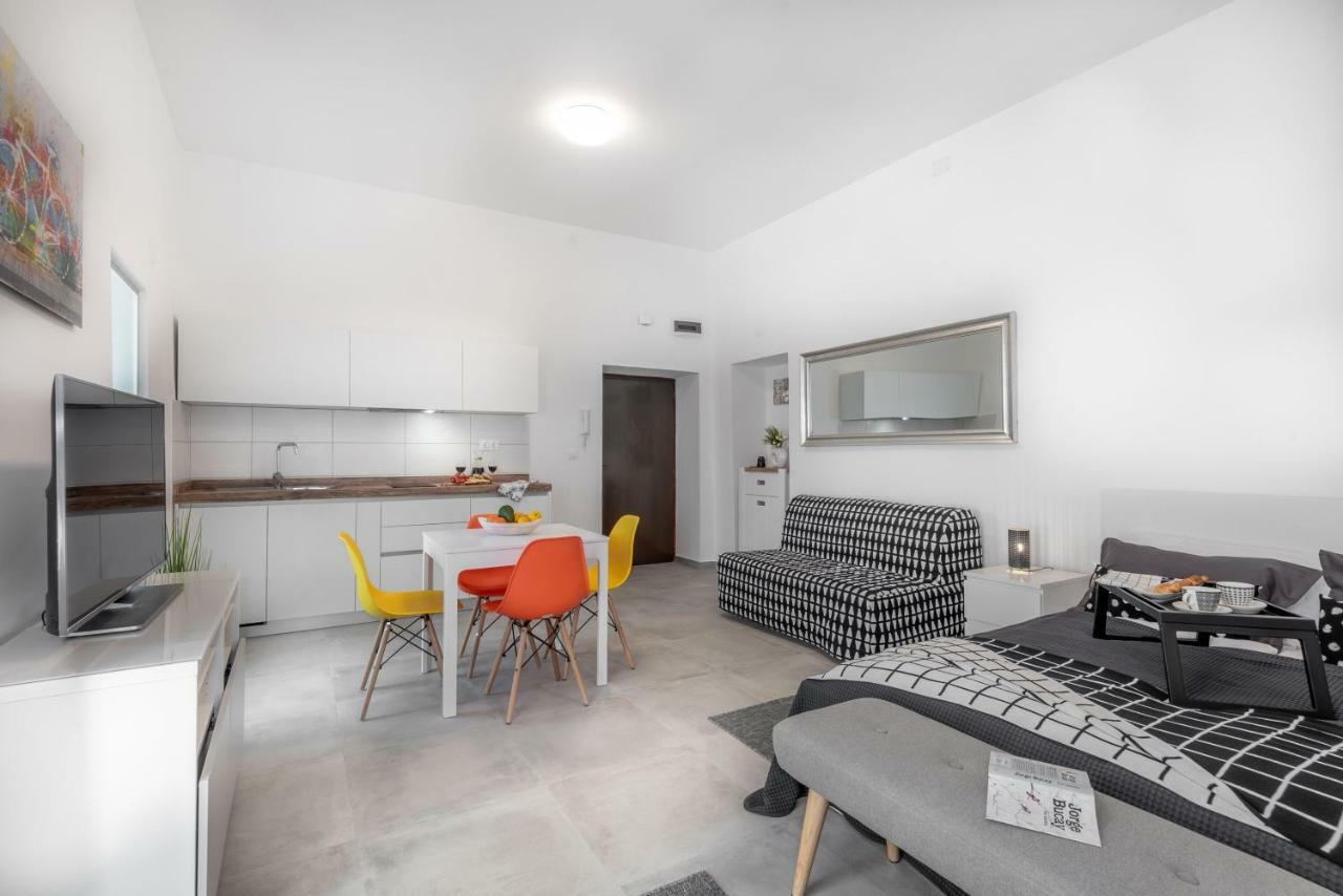 Apartment Tara & Ana 普拉 外观 照片