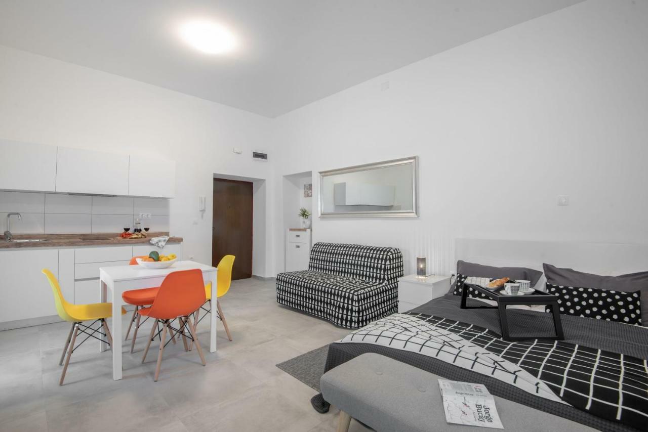 Apartment Tara & Ana 普拉 外观 照片